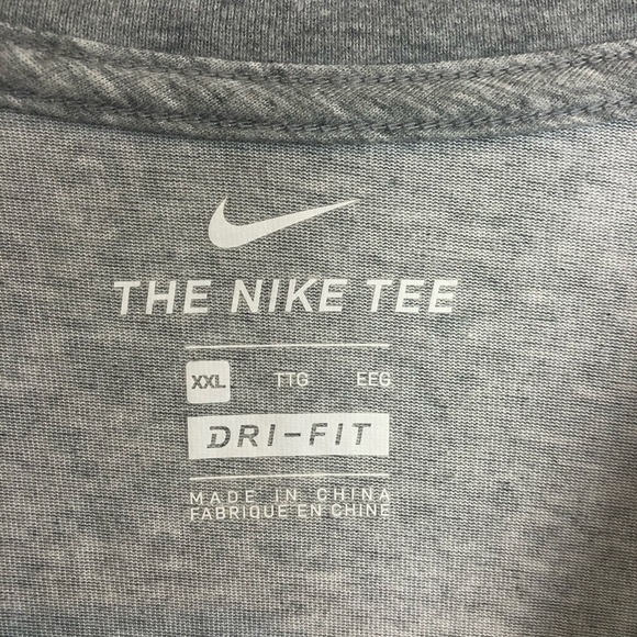 Nike The Nike Tee Dri Fit V Neck Gray Size XXL - Picture 5 of 7